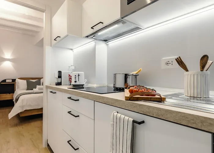 Casa Puntel Stylish 1bdr Center & Vatican Roma